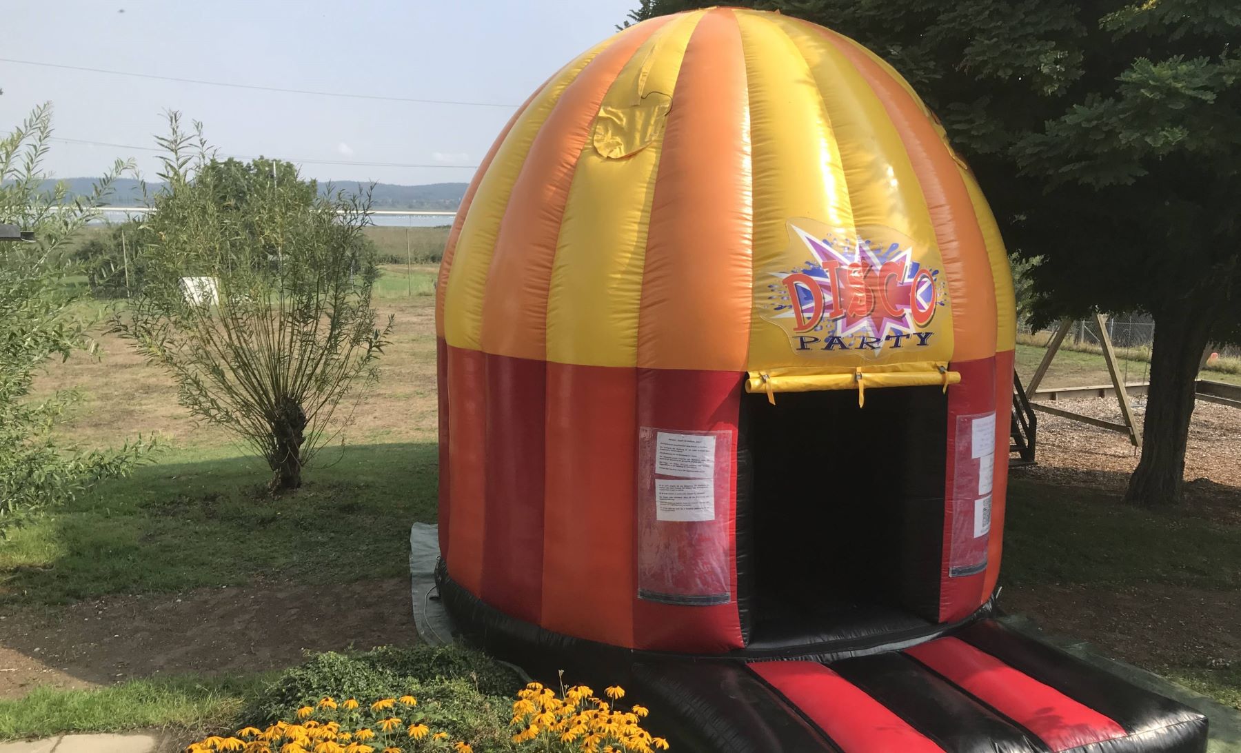 Disco Hüpfburg